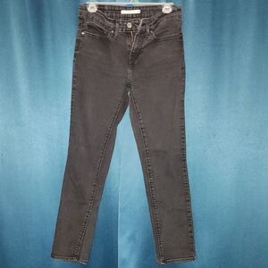 Levis Strauss Women's Black Skinny Jeans